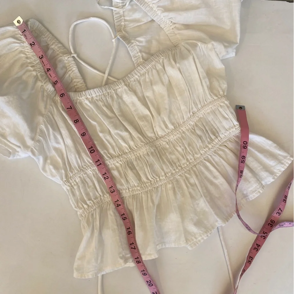 Free People || Phoebe‎ Smocked Puff Sleeve Lace Up Open Back Top White XS